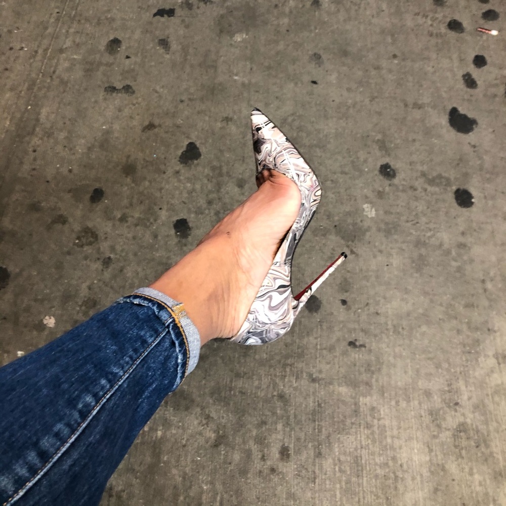 Christian Louboutin Patent-leather Pumps GreyWhite